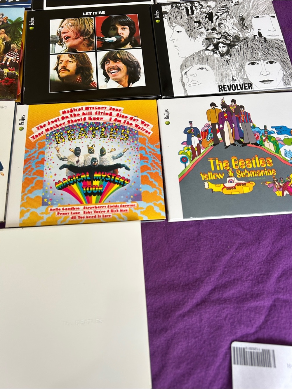 The Beatles Black Box with Green Apple Graphic - Picture 7 of 9